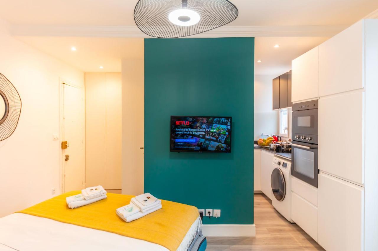 Enjoy The Traditional Parisian Life Apartment Екстериор снимка
